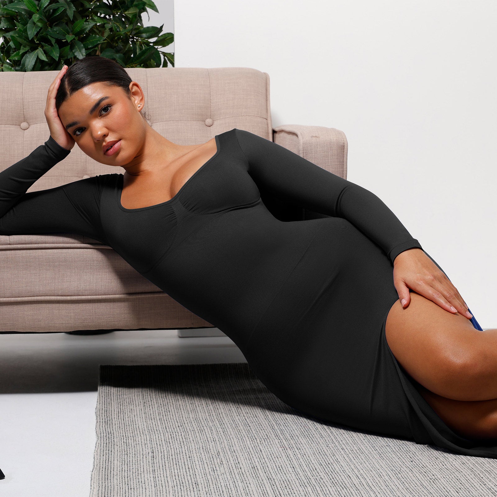 Smuva longsleeve dress with tummy control